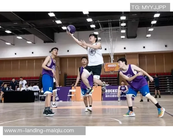 贾诚的成长之路：从平凡少年到职场精英的奋斗历程