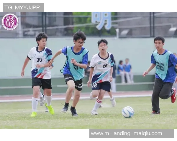 少年足球培训助力梦想启航培养未来足球明星的成长之路